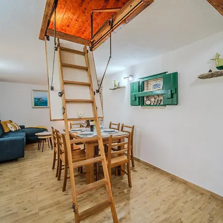 Gabelot Holiday home Supetar